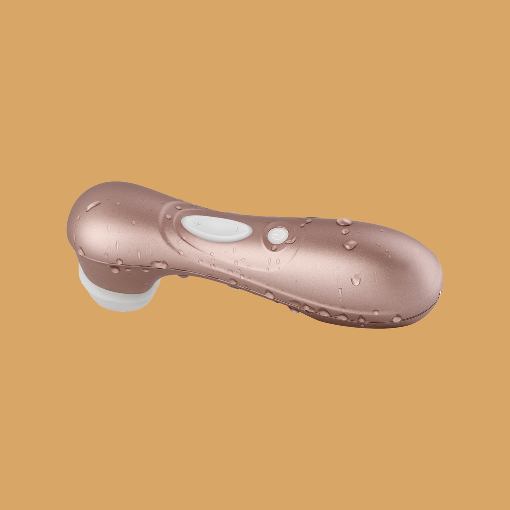 Image of Satisfyer Pro 2 Clitoral Vibrator - Colour - Rose Gold. Satisfyer Pro 2 is waterpoof.